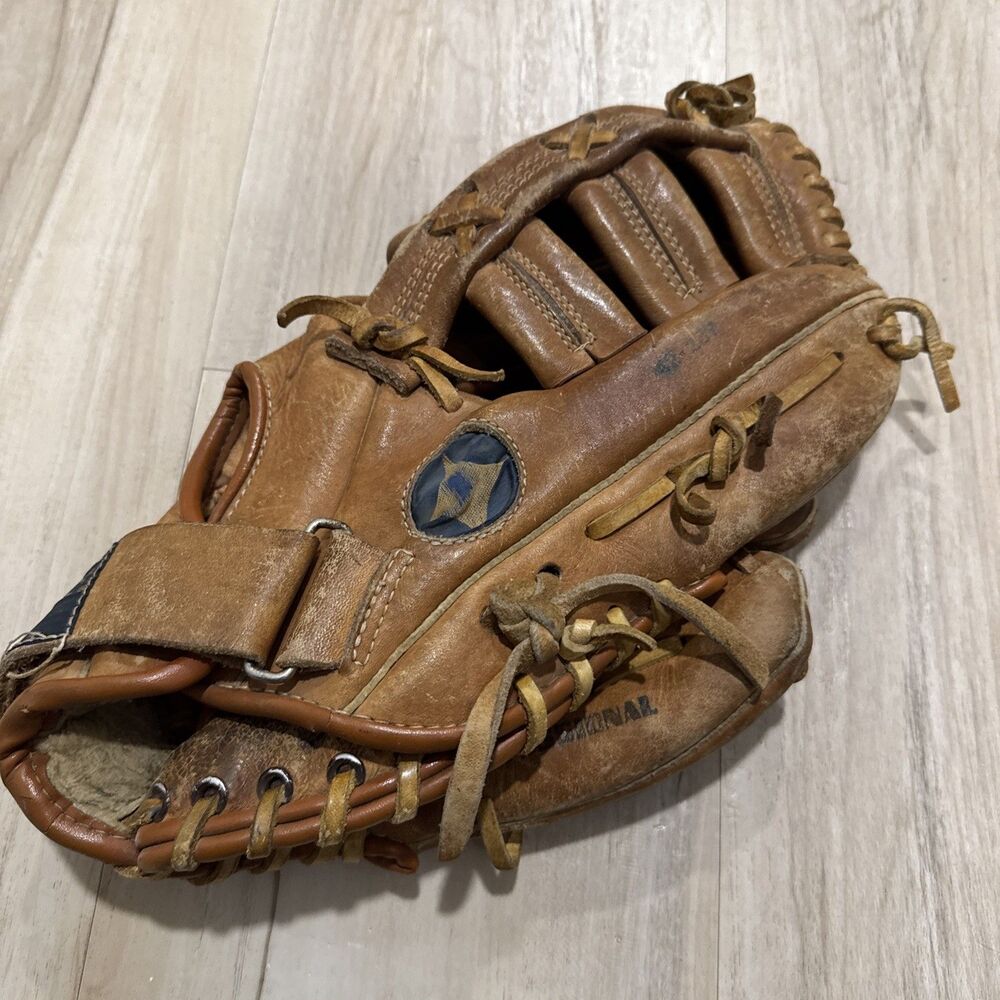 Rawlings Vintage The Classic Professional Leather Baseball Glove Mitt 42-237